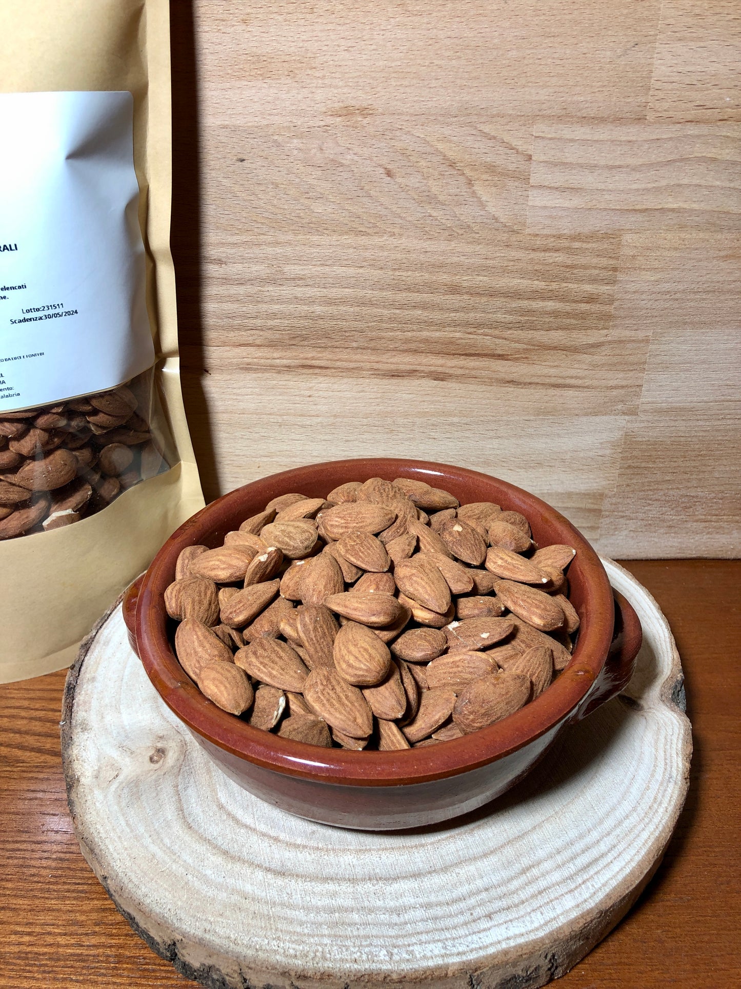 Sweet Natural Shelled Almonds - Premium Quality -