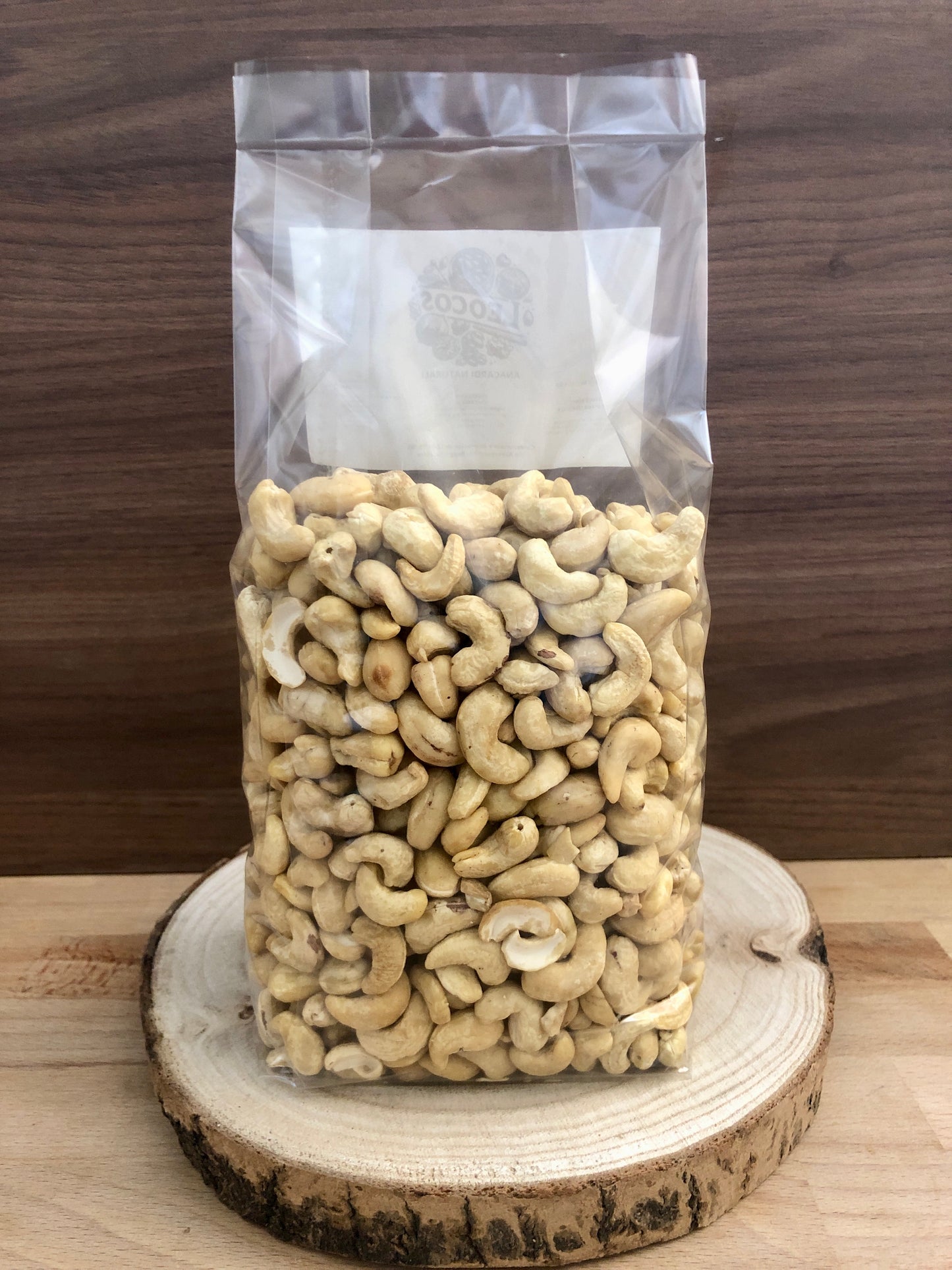 Natural raw cashews - Premium quality - selected